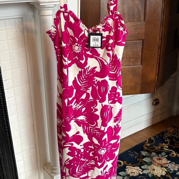 Trina Turk floral sheath dress. NWT. Retail 148 - Picture 6 of 11